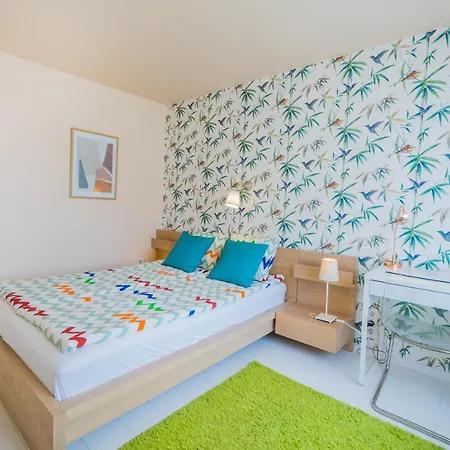 招待所 玛丽亚文德加兹旅馆 *